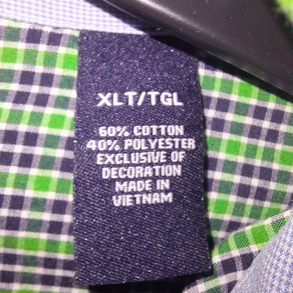 A Pair Of Chaps Green and White Long Sleeve Men's Shirts In A Size XXL And XLT. - Picture 9 of 16